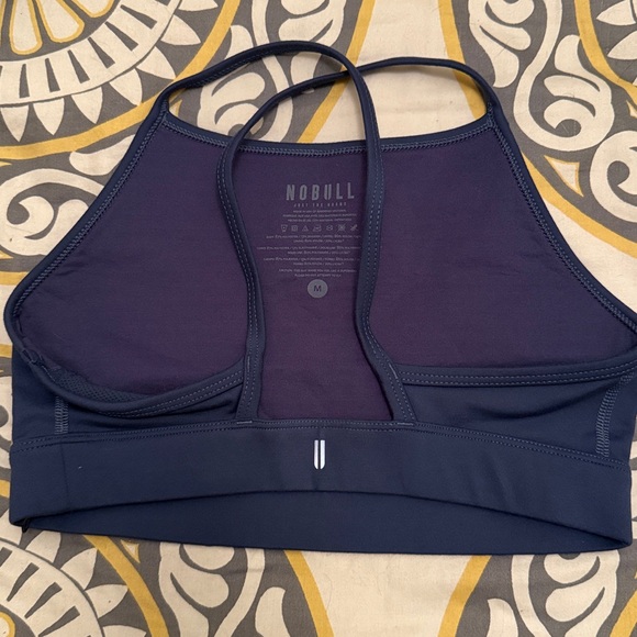 NOBULL Women's High Neck Blue Sports Bra- NWT, size Medium - Picture 3 of 3